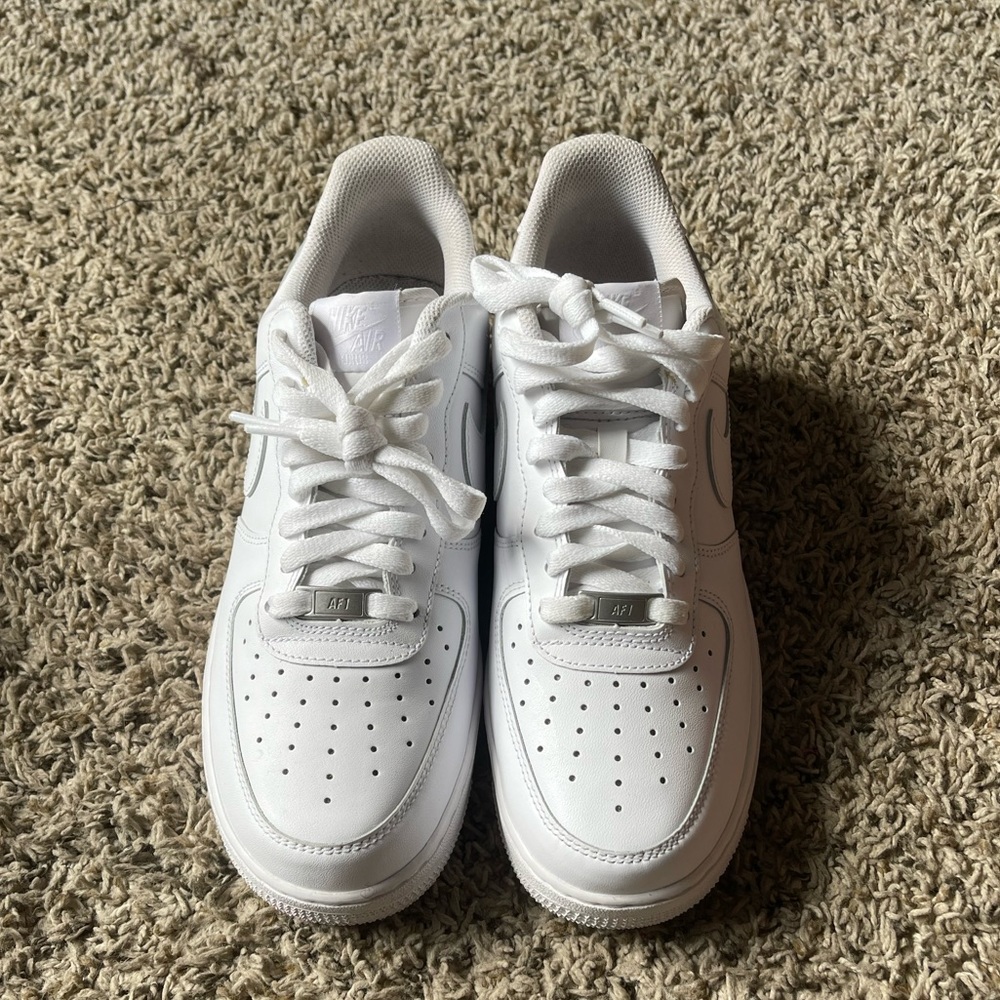 Nike Air Force 1’s. Like New .worn twice